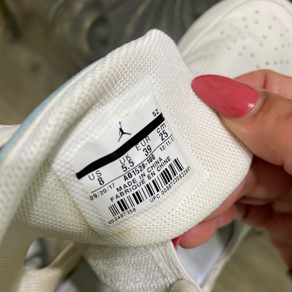 Jordan Women's Nike Sneakers - Picture 2 of 6